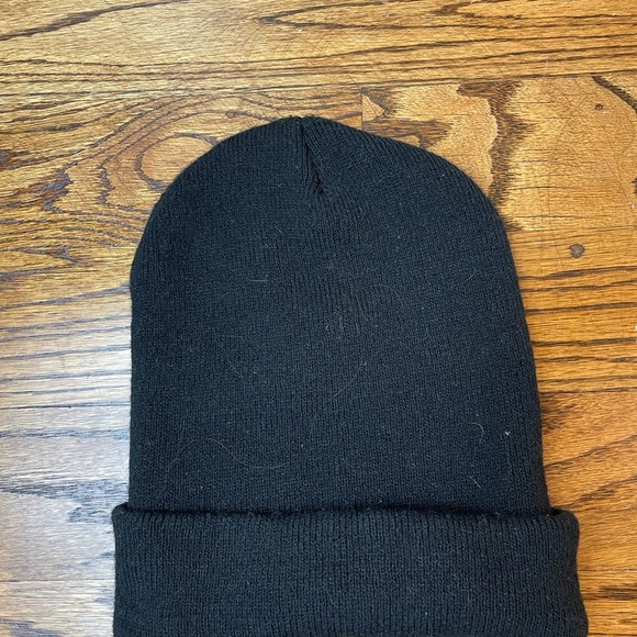 Carhartt Black Beanie Texas edition - Picture 3 of 3